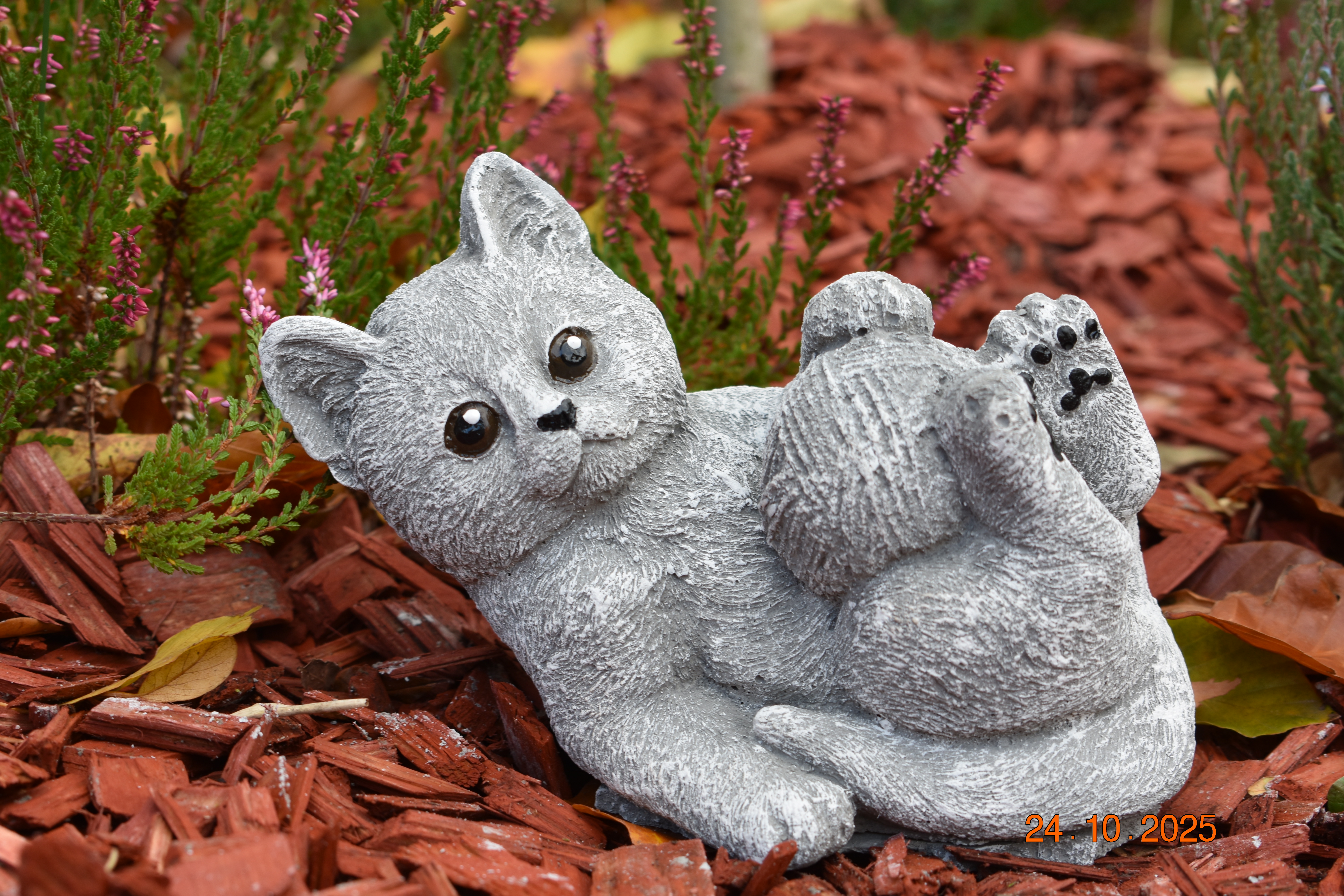 Kitten mit Wollknäuel "Mia"